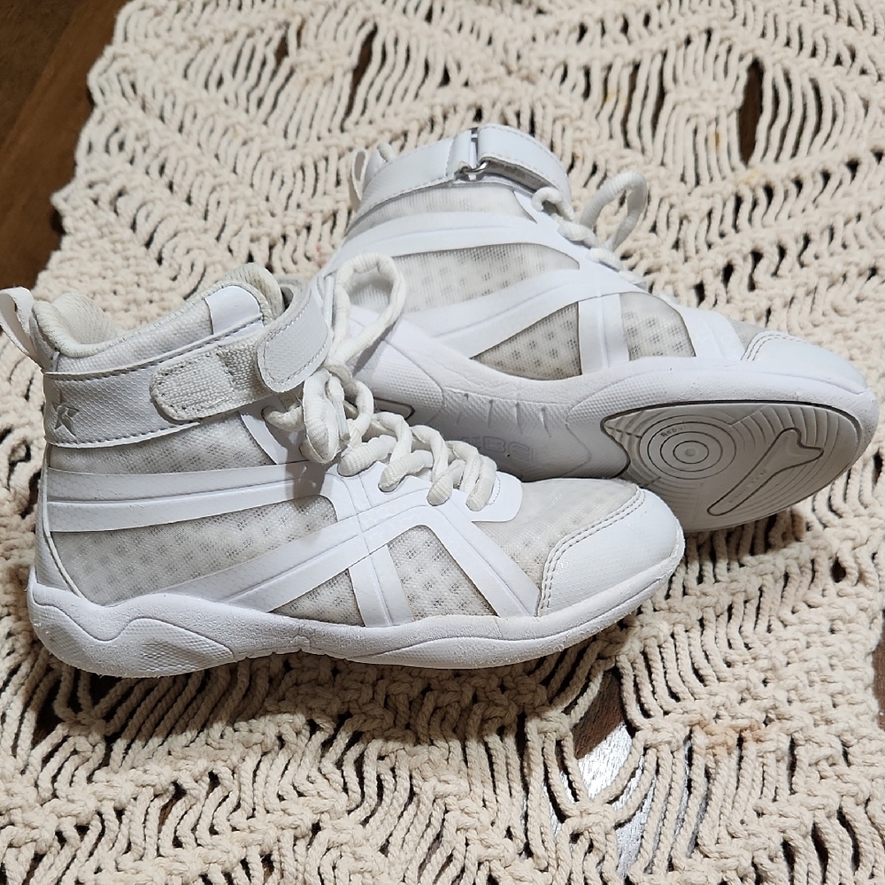 ✨️HP✨️Rebel Athletic Renegade White Mesh High-Top Sneakers